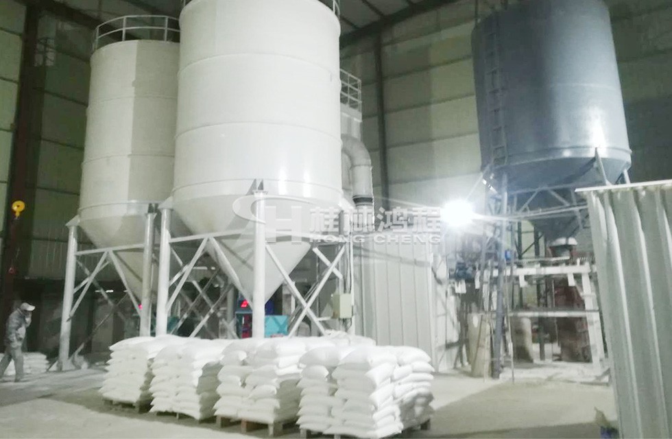 HCH980重晶石超細(xì)環(huán)輥磨粉機(jī) HCH980重晶石超細(xì)環(huán)輥磨粉機(jī)